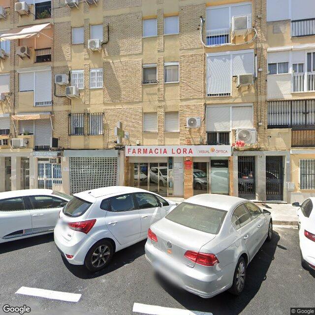 Street view near Farmacia Lora in Sevilla