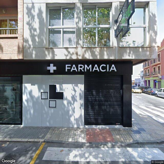 Street view near Farmacia Loreto in Dénia