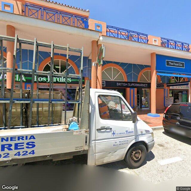Street view near Farmacia Los Jarales in Mijas