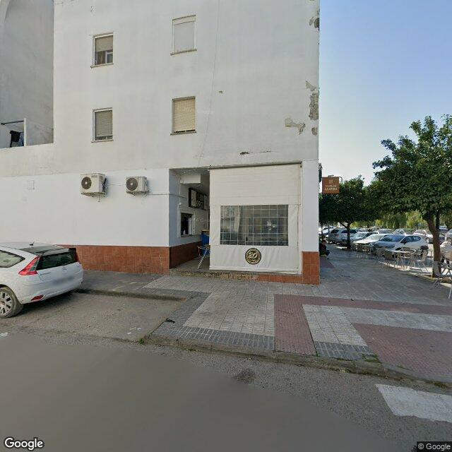 Street view near Farmacia Los Ratones in Los Palacios y Villafranca