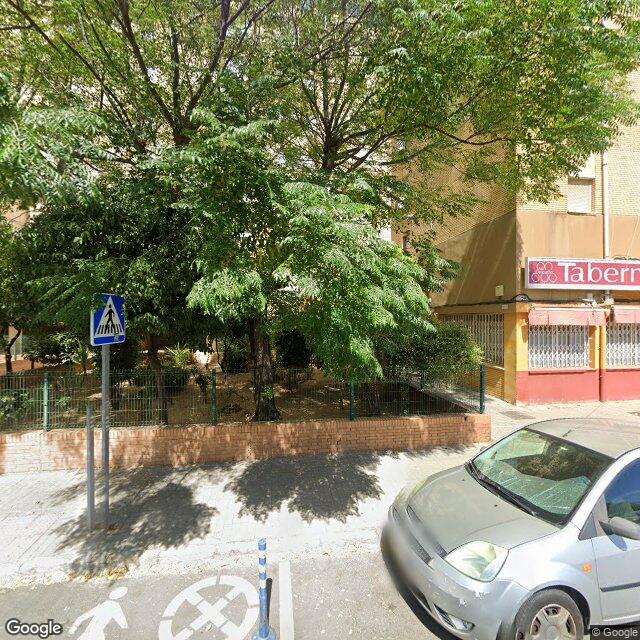 Street view near Farmacia Mª Dolores Roca Santos in Sevilla (huerta del Rey y Santa Clara)