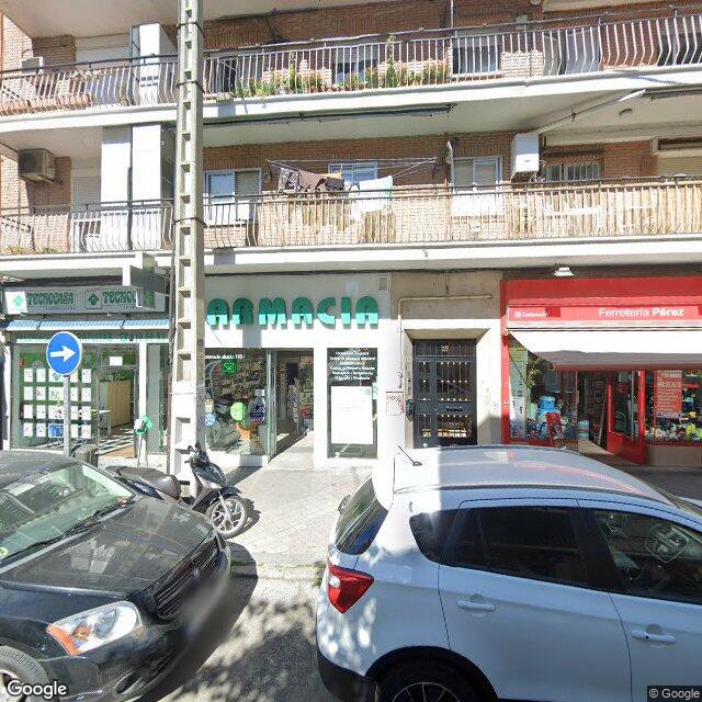 Street view near Farmacia M. T. Prieto Ogando in Madrid