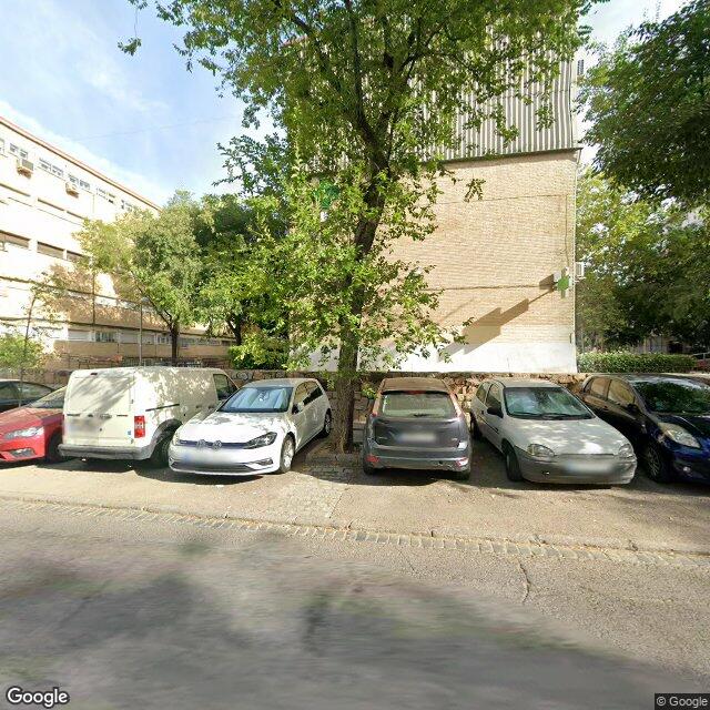 Street view near Farmacia Manresa 44 in Madrid
