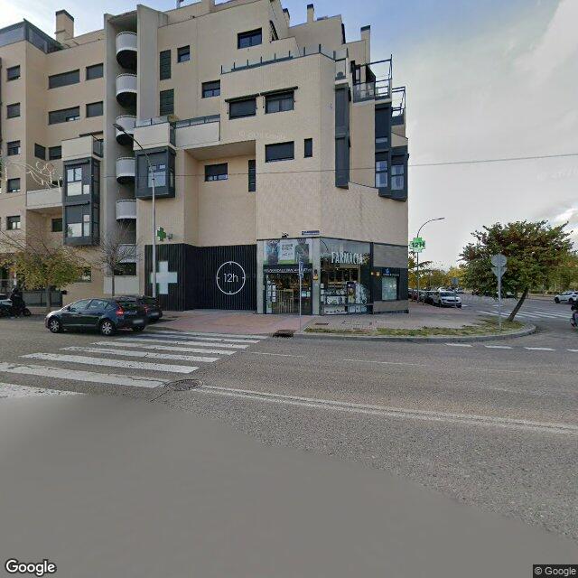 Street view near Farmacia Manuel Garrido Rodríguez in Spain