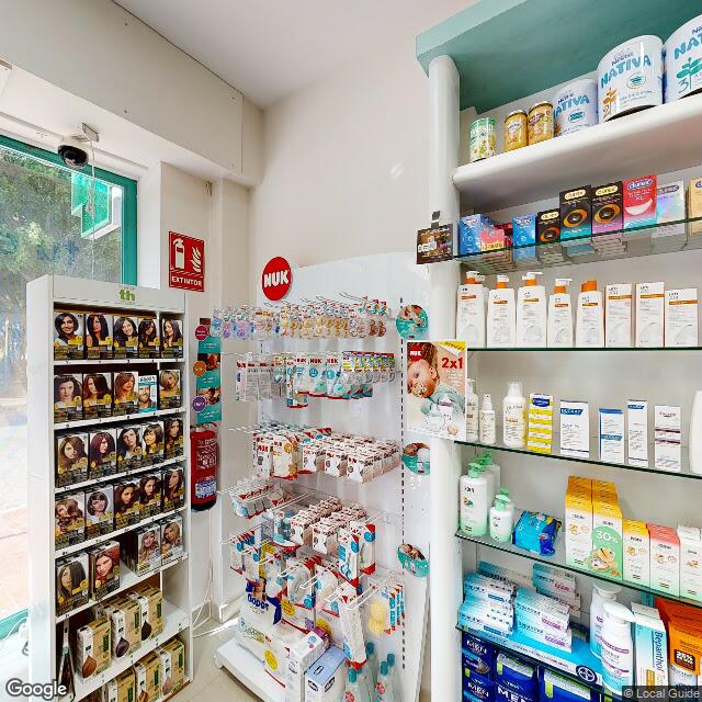 Street view near Farmacia Manuel Troyano Martínez in Estepona