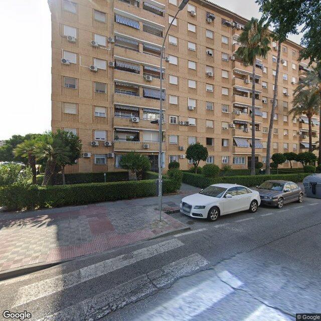 Street view near Farmacia María Luisa Alarcón Ceballos in Sevilla (nervión)