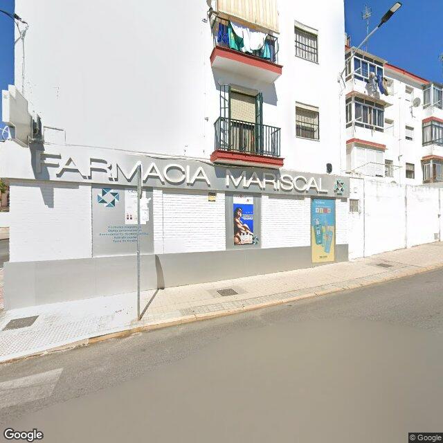 Street view near Farmacia Mariscal in Carmona
