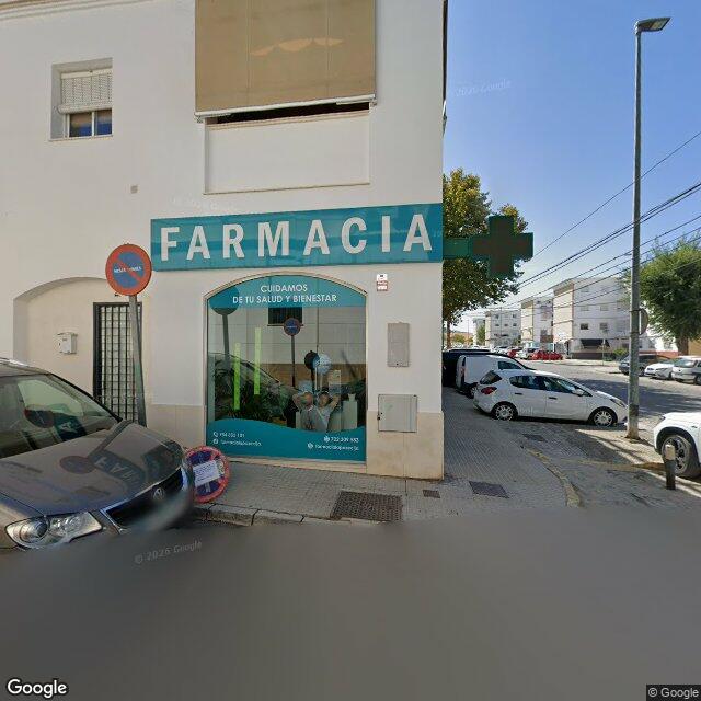Street view near Farmacia Martín Luque in Écija