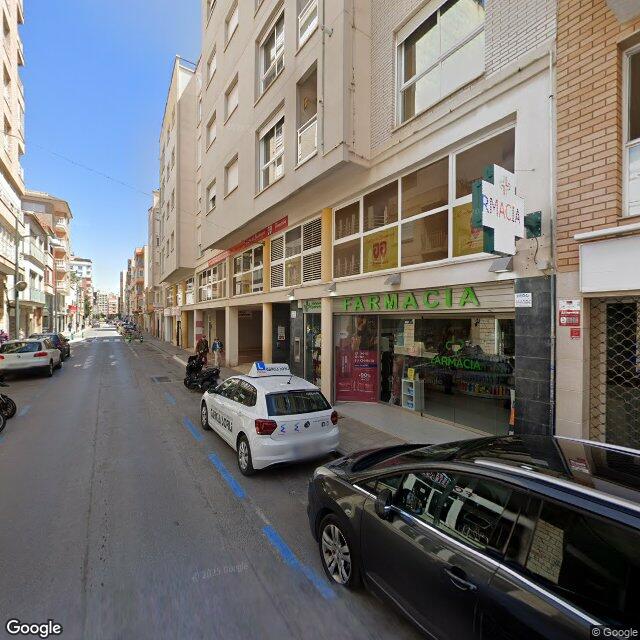 Street view near Farmacia Mateu in Vinaròs