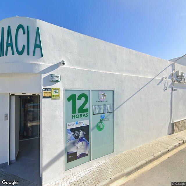 Street view near Farmacia Medina 76 in Spain