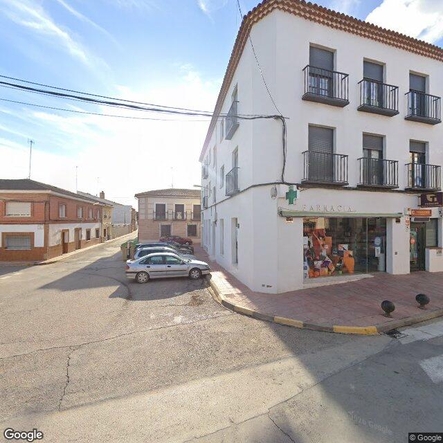 Street view near Farmacia Morlan in Spain
