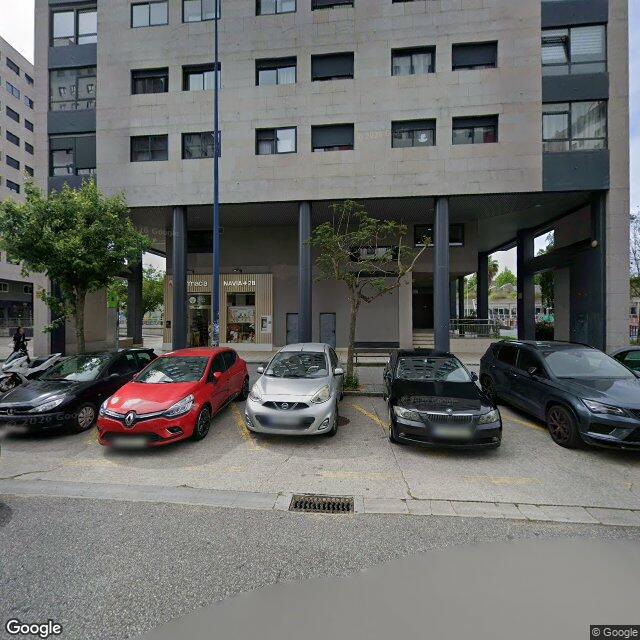 Street view near Farmacia Navia 28 in Vigo