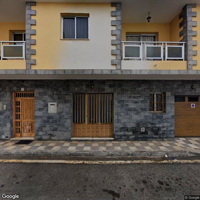 Street view near Farmacia Negrín Mata in Santa Cruz de Tenerife