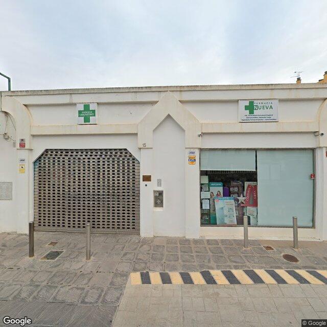 Street view near Farmacia Nueva Serrano Toribio in Peligros
