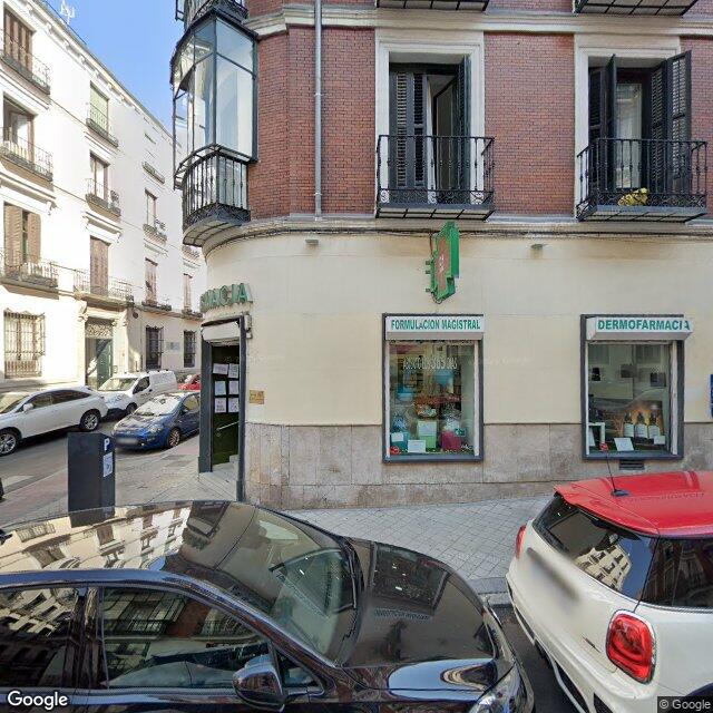 Street view near Farmacia Nutricionista Santa Teresa in Madrid