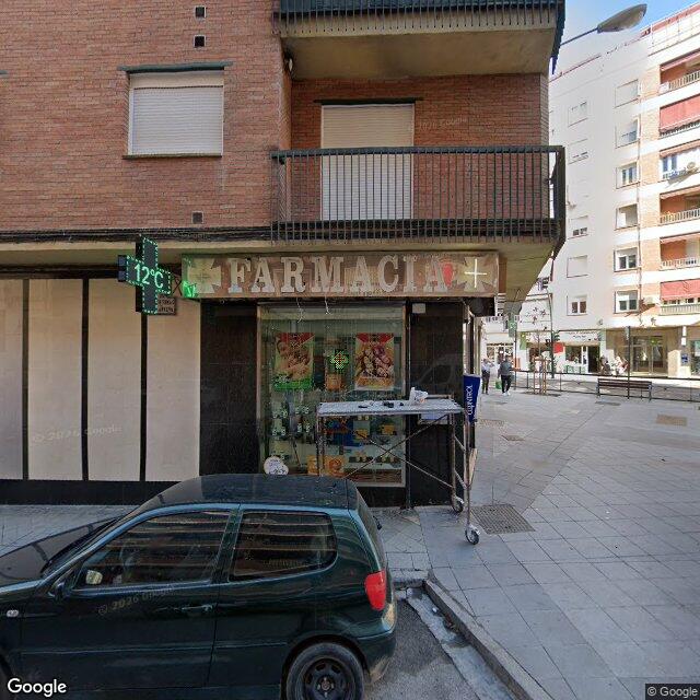 Street view near Farmacia Pablo Fernández Sánchez in Granada