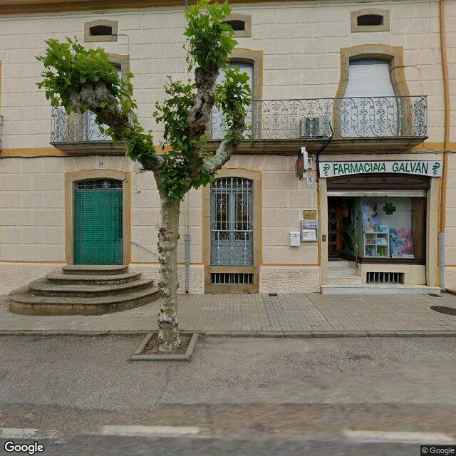 Street view near Farmacia Pablo Galván Calderón in Lumbrales