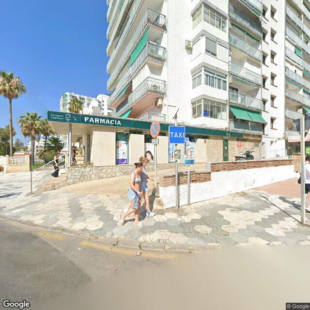 Street view near Farmacia Pacheco Castillo in Benalmádena