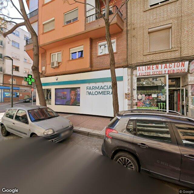 Street view near Farmacia Palomera in Zaragoza