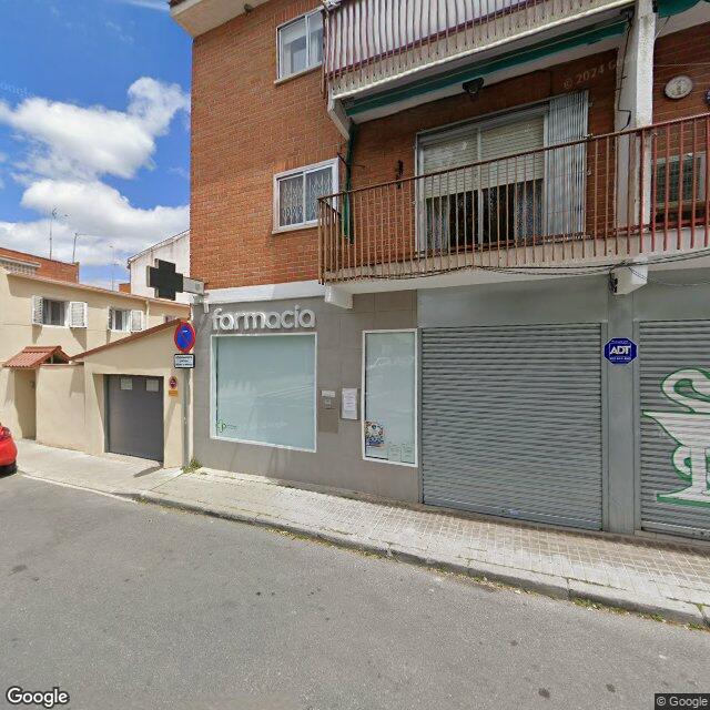 Street view near Farmacia Paniagua in Villaviciosa de Odón