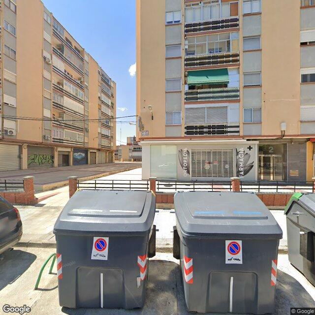 Street view near Farmacia Parque Delicias in Zaragoza