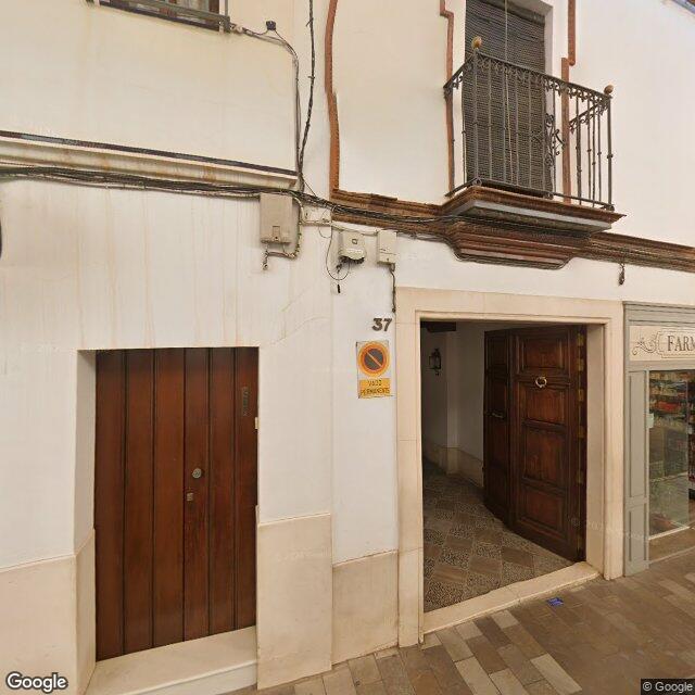 Street view near Farmacia Peña García in Osuna