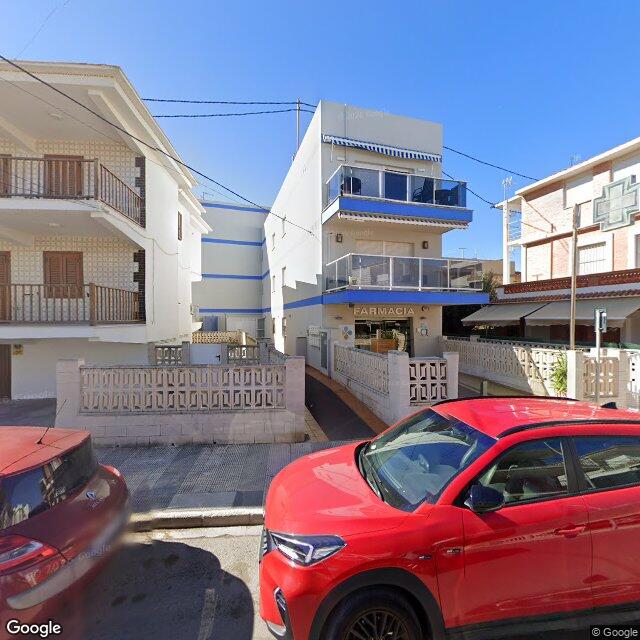 Street view near Farmacia Peiró Sendra in Oliva