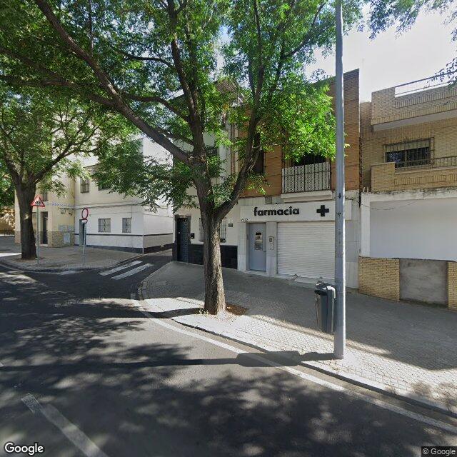 Street view near Farmacia Perez Perez in Sevilla