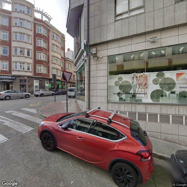 Street view near Farmacia Peruleiro 4 in A Coruña