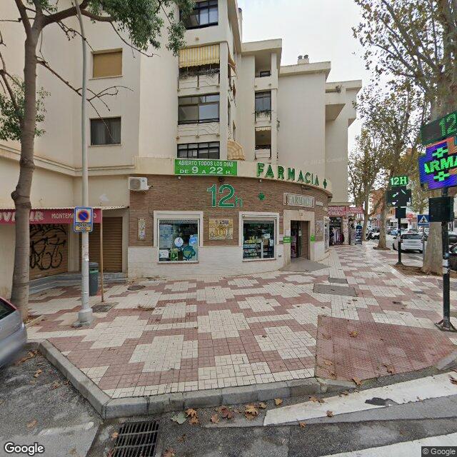 Street view near Farmacia Pez Espada in Torremolinos