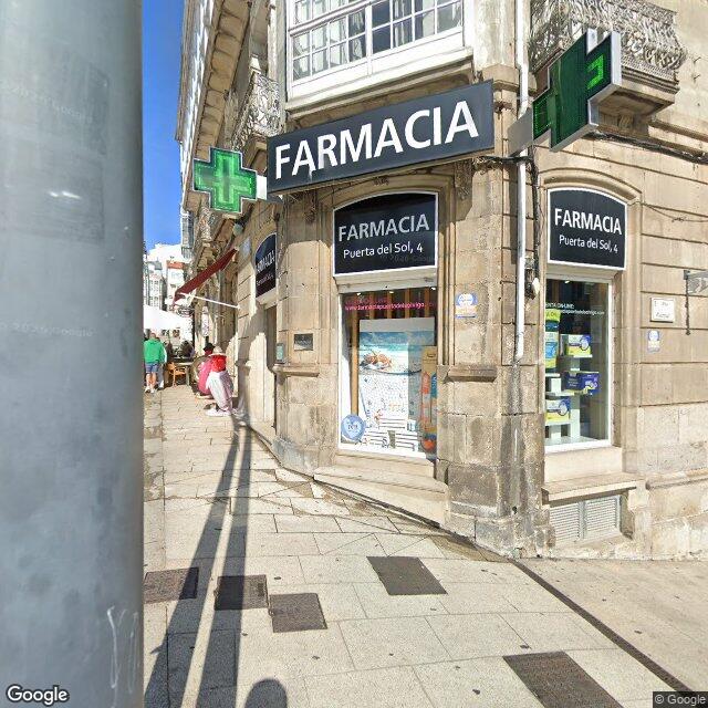 Street view near Farmacia Puerta Del Sol 4 in Spain