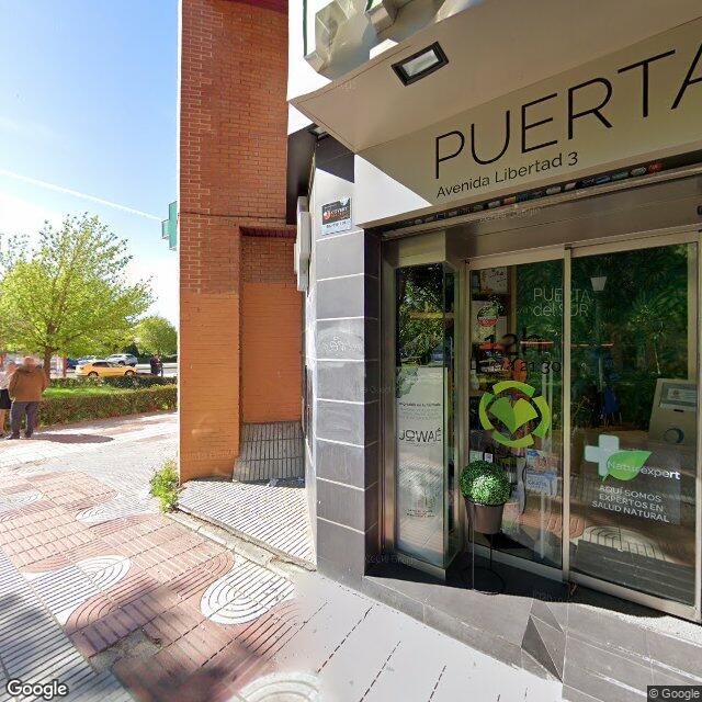 Street view near Farmacia Puerta Del Sur in Alcorcón