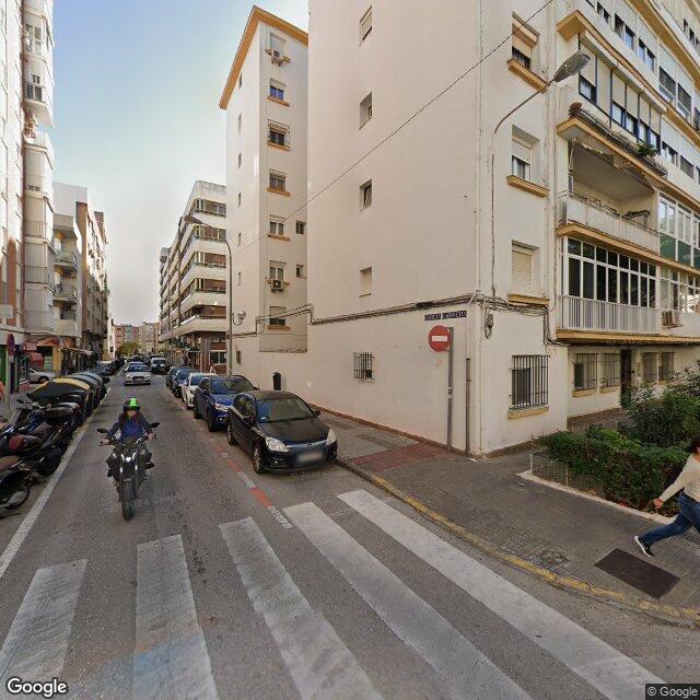 Street view near Farmacia Pulito in Spain