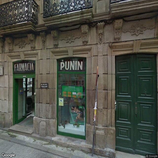 Street view near Farmacia Punín in Ferrol