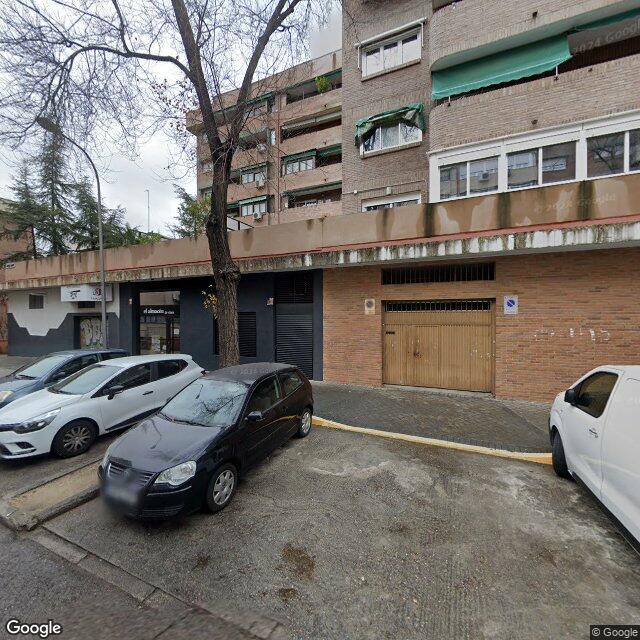 Street view near Farmacia Purroy in Madrid