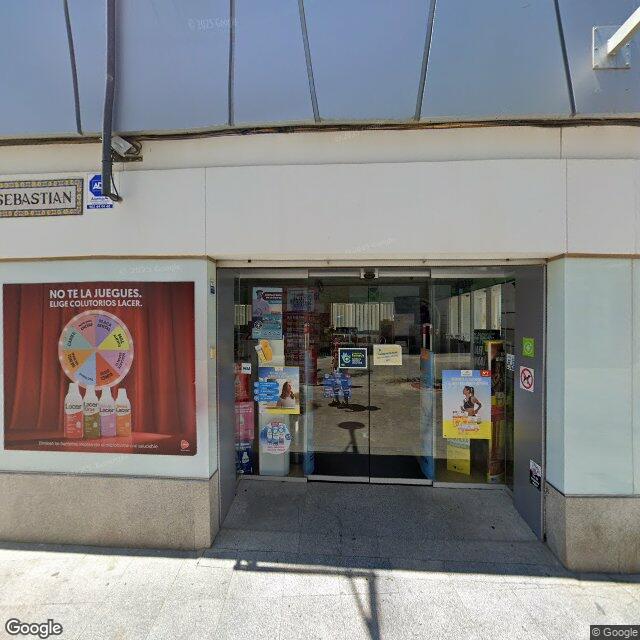 Street view near Farmacia Rafael Benitez in Dos Hermanas