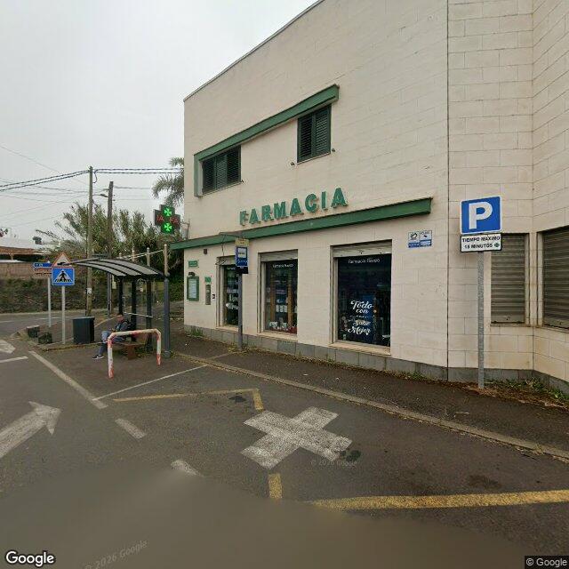 Street view near Farmacia Ravelo in Ravelo