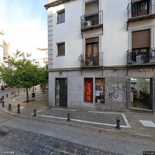 Street view near Farmacia Realejo 2 in Granada