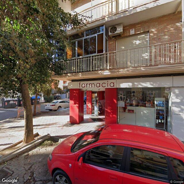 Street view near Farmacia Ricardo Jesús Díaz García in Granada