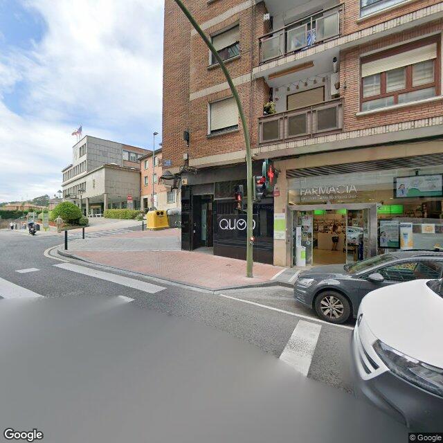 Street view near Farmacia Rodríguez Diez in Vizcaya