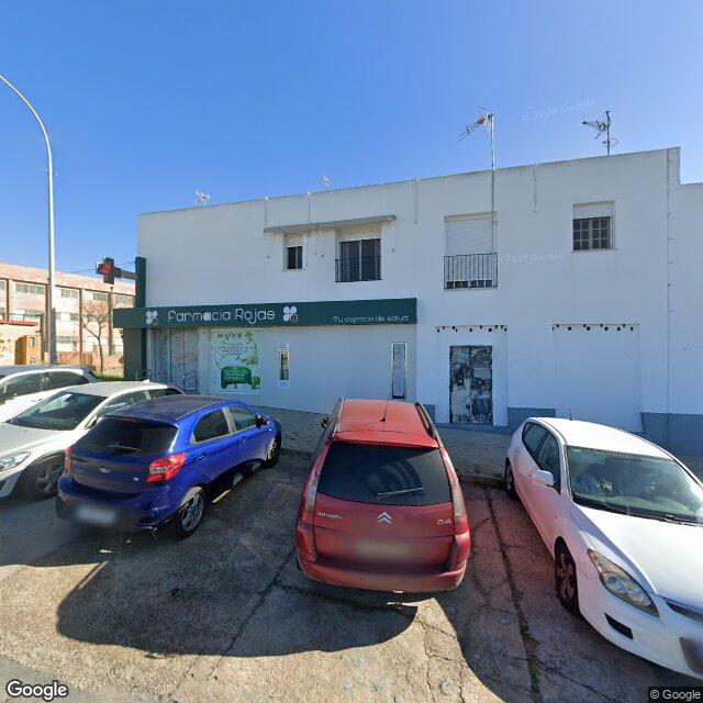 Street view near Farmacia Rojas in La Puebla del Río