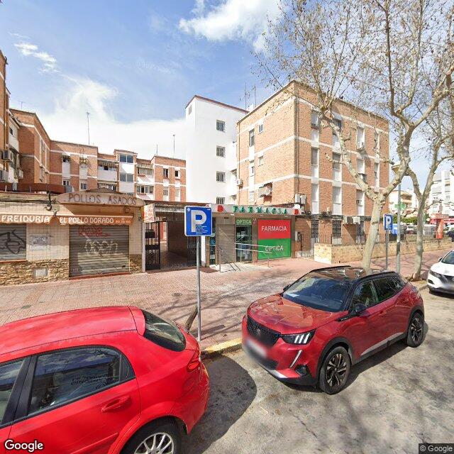 Street view near Farmacia Roldan Cruz in Spain