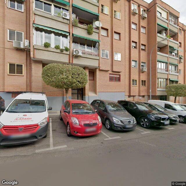 Street view near Farmacia Romero in Madrid