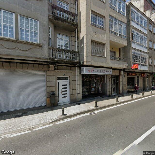 Street view near Farmacia Rosalía in Spain