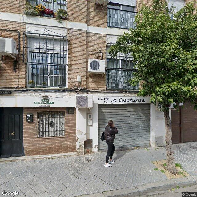 Street view near Farmacia Ruiz – Maya in Cordoba