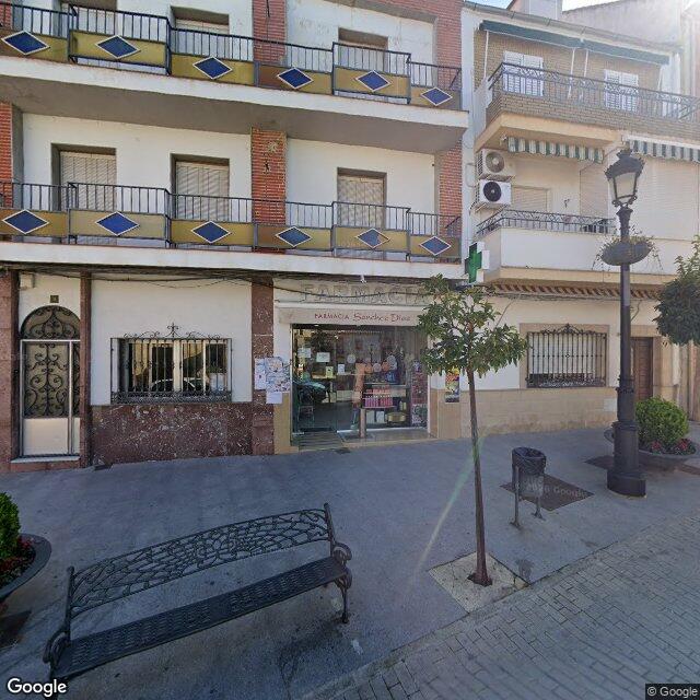 Street view near Farmacia Sánchez Ruiz in Rus