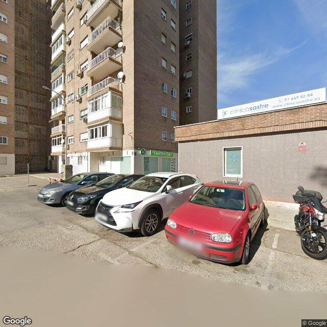 Street view near Farmacia Sacristán Martínez in Coslada