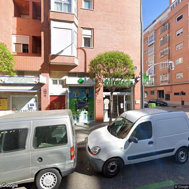 Street view near Farmacia Salud & Rock'N Roll in Madrid
