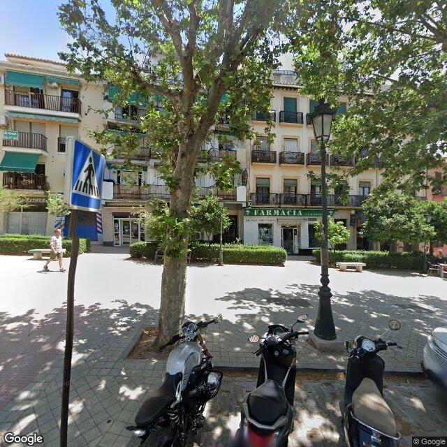 Street view near Farmacia San Ildefonso in Granada