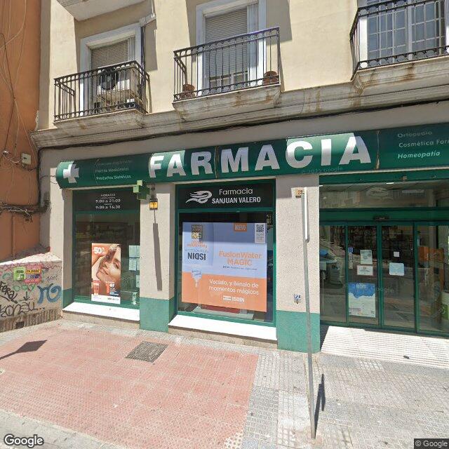 Street view near Farmacia Sanjuan Valero in Málaga